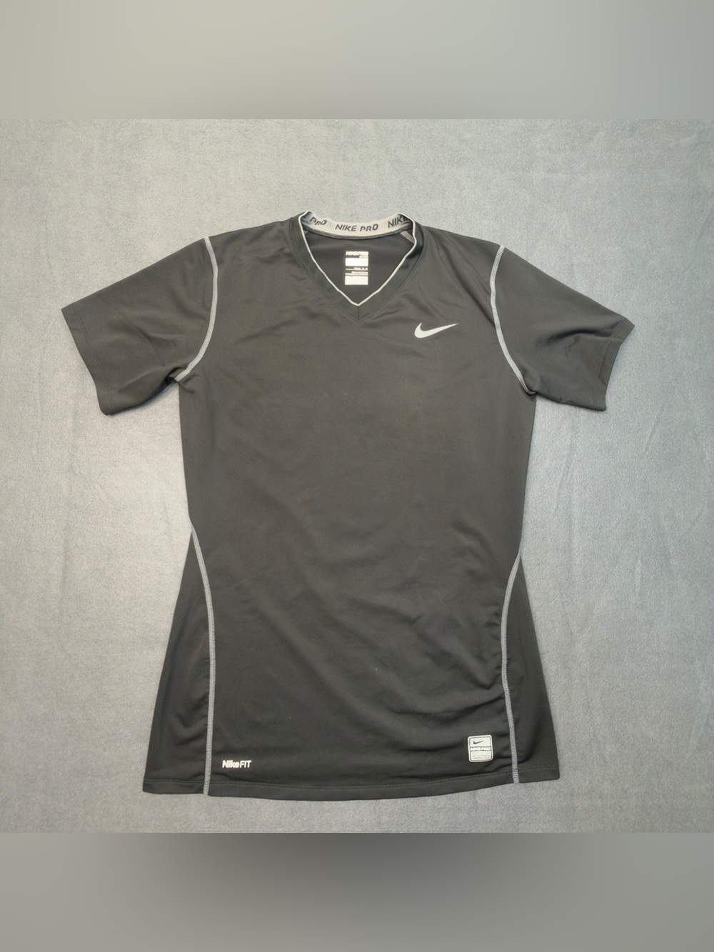 Nike Pro Fitted Womens V-Neck Short Sleeve Shirt Black Size M 274723-010